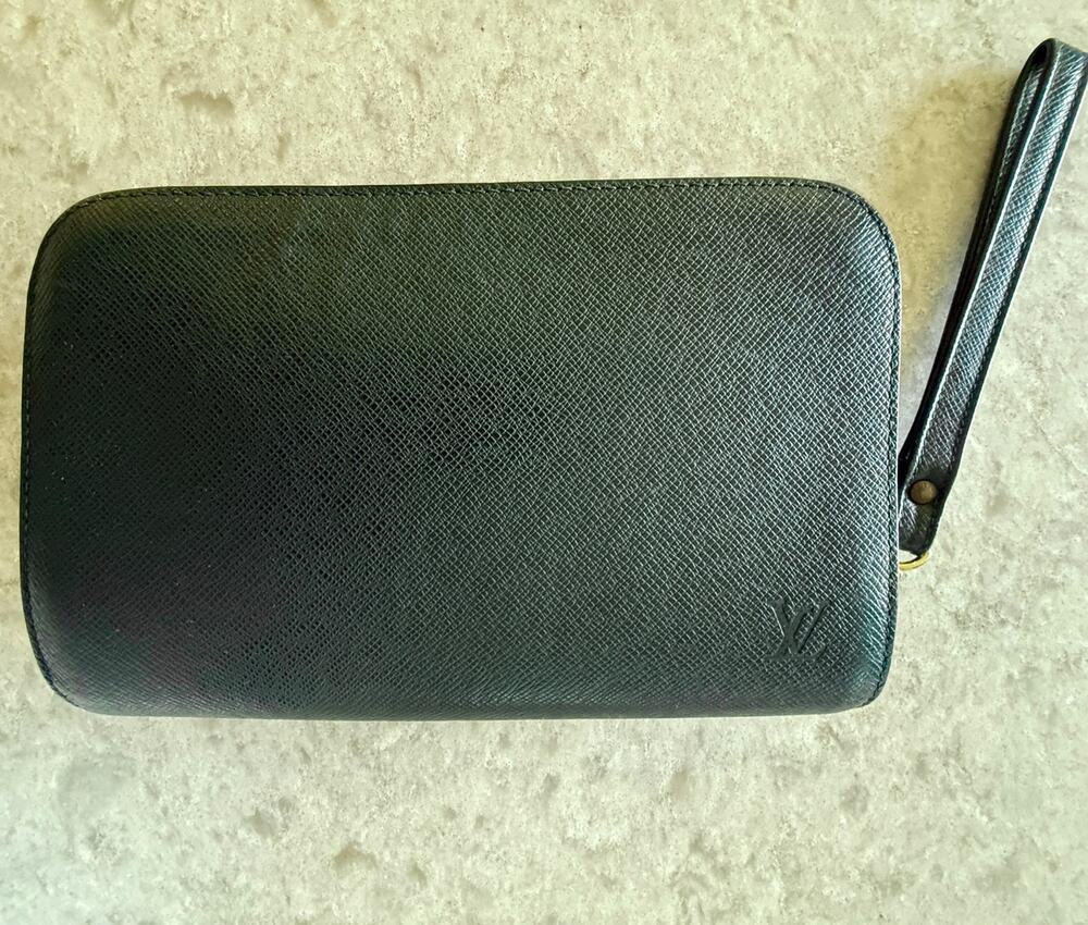 Louis Vuitton Baikal Taiga Epicea Green Vintage Clutch Wristlet M30184
